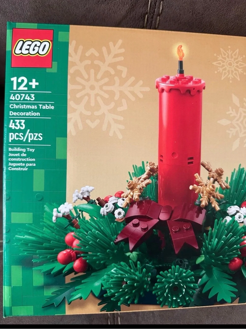 Lego Festive Red Candle Garland with Green Foliage